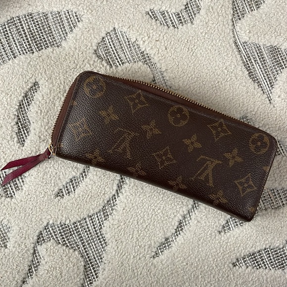 Louis Vuitton Monogram Canvas Clemence Wallet - Picture 4 of 10